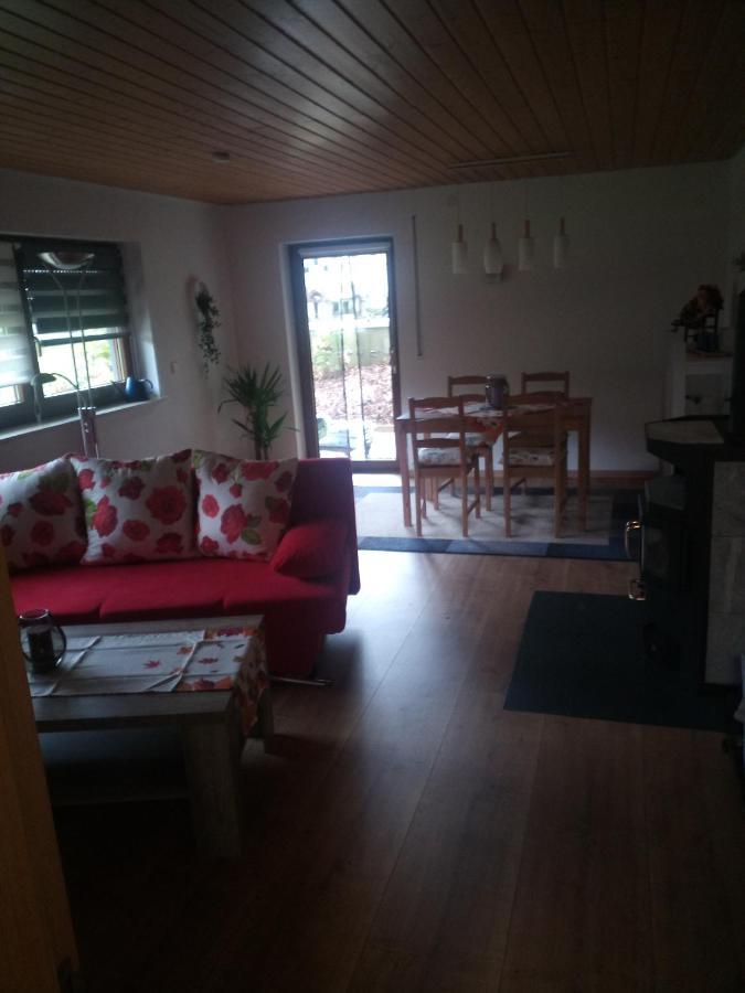 Ferienwohnung Im Idyllischen Neckartal スタルザッハ エクステリア 写真